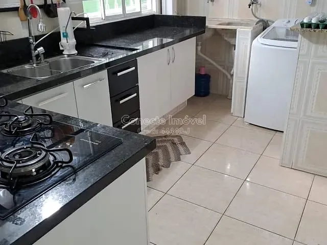Casa com 250m² 2 quartos e 1 banheiro, à venda, no bairro Parque Residencial Groot em Holambra