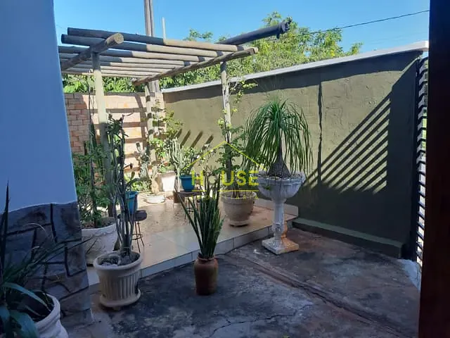 Casa com 250m², à venda, no bairro Vila Anna em Votuporanga