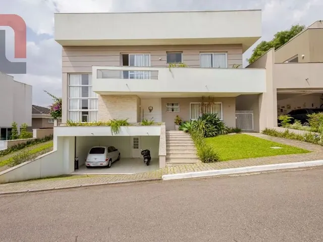 Casa com 394m² 5 quartos e 5 banheiros, à venda, no bairro São Braz em Curitiba