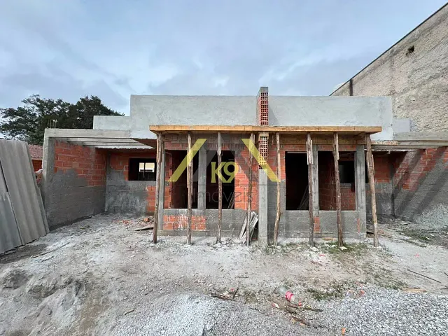 Casa com 183m² 3 quartos e 2 banheiros, à venda, no bairro São Gabriel em Colombo