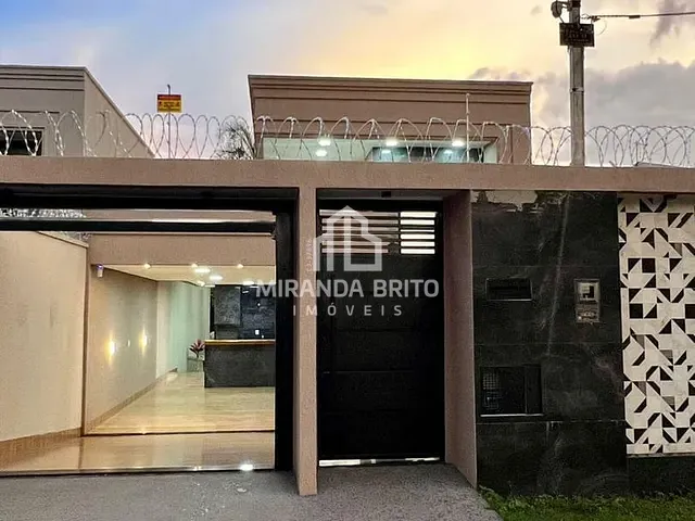 Casa 3 quartos e 2 banheiros, à venda, no bairro Cardoso em Aparecida de Goiânia