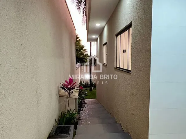 Casa 3 quartos e 2 banheiros, à venda, no bairro Cardoso em Aparecida de Goiânia
