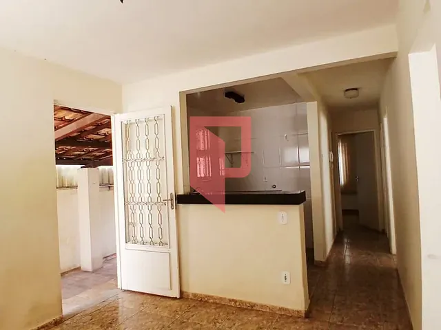Casa com 162m² 3 quartos e 3 banheiros, à venda, no bairro Alípio de Melo em Belo Horizonte
