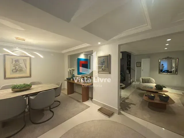Casa com 200m² 3 quartos e 2 banheiros, à venda, no bairro Tamboré em Santana de Parnaíba