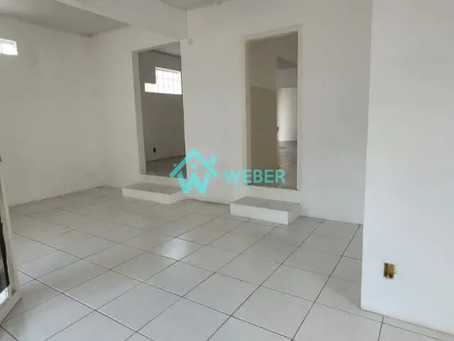 Casa com 160m², para alugar, no bairro Centro em Novo Hamburgo