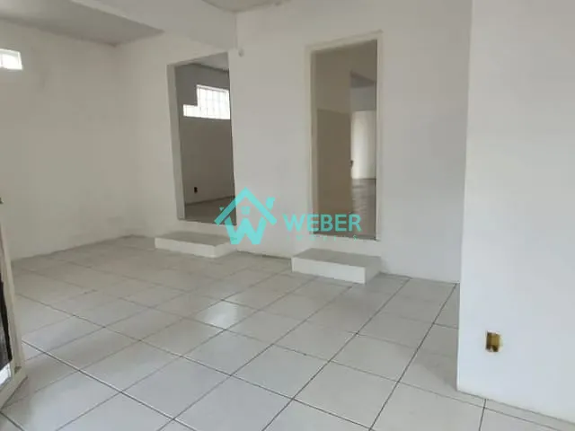 Casa com 160m², para alugar, no bairro Centro em Novo Hamburgo