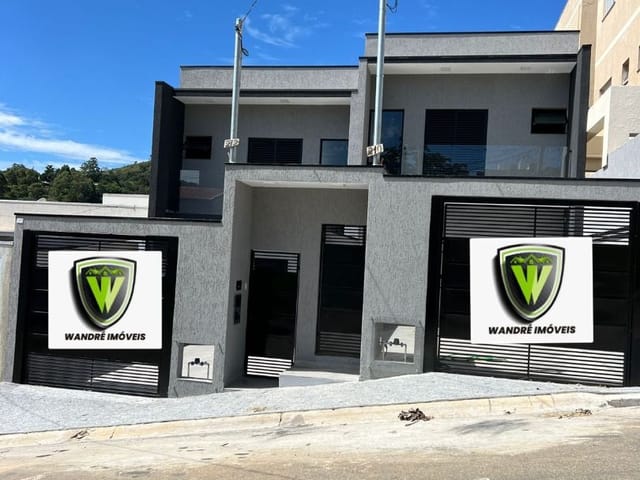 Casa 3 quartos e 2 banheiros, à venda, no bairro Manacás em Extrema