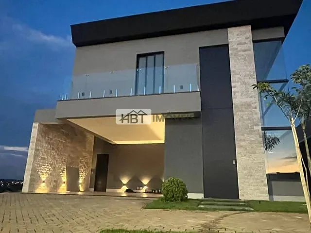 Casa com 313m² 3 quartos e 4 banheiros, à venda, no bairro Vila Santa Maria em Piratininga