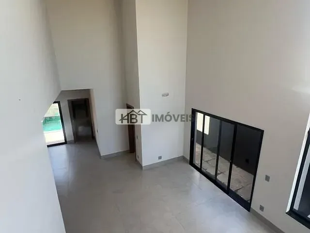 Casa com 313m² 3 quartos e 4 banheiros, à venda, no bairro Vila Santa Maria em Piratininga