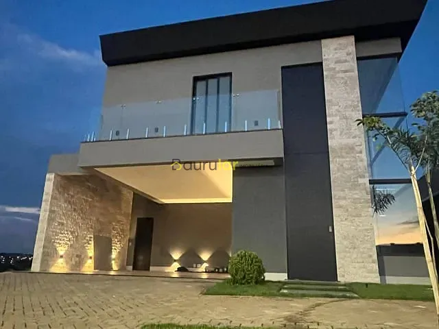 Casa com 313m² 3 quartos e 4 banheiros, à venda, no bairro Vila Santa Maria em Piratininga