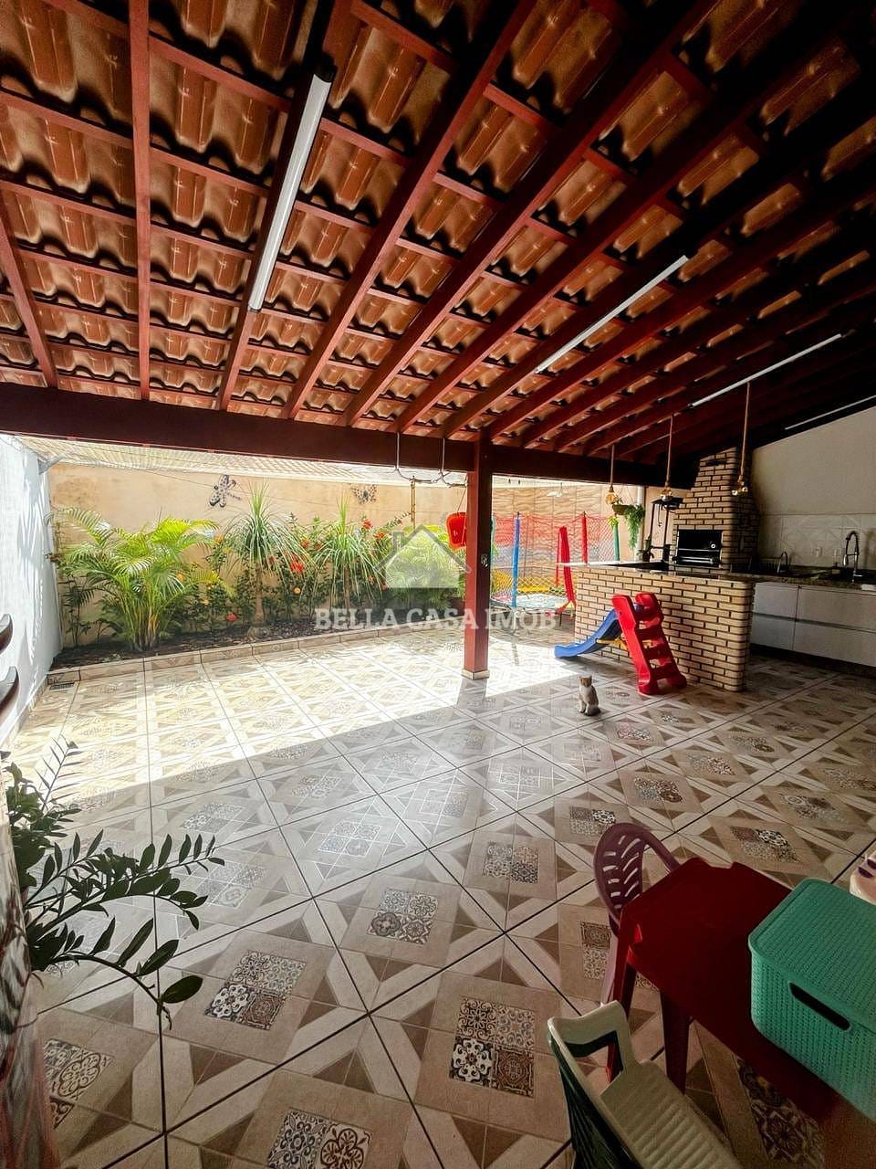 Casa, 3 quartos, 139 m² - Foto 1