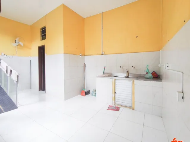 Casa 4 quartos e 4 banheiros, para alugar, no bairro Cidade Velha em Belem