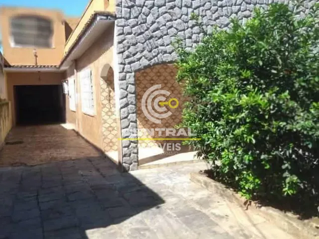 Casa com 361m² 4 quartos e 4 banheiros, à venda, no bairro Colubande em São Gonçalo