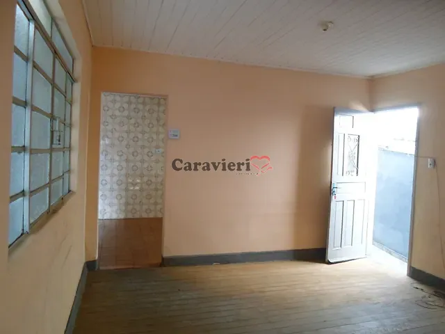Casa com 10m² 1 quarto e 1 banheiro, para alugar, no bairro Vila Laís em São Paulo