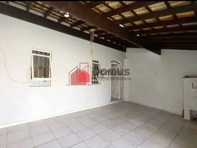 Casa com 138m², à venda, no bairro Parque São Domingos em Pindamonhangaba