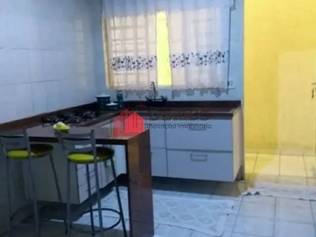 Casa com 138m², à venda, no bairro Parque São Domingos em Pindamonhangaba