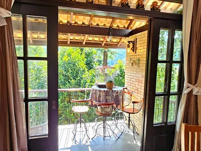 Casa com 150m² 2 quartos e 3 banheiros, à venda, no bairro Penedo em Itatiaia