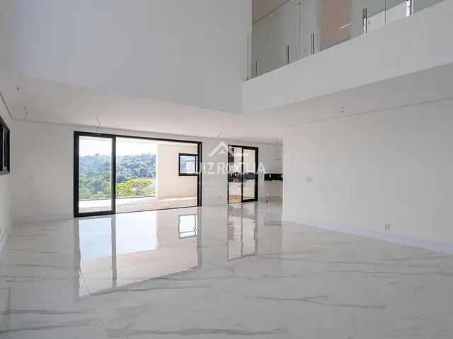 Casa com 423m² 4 quartos e 5 banheiros, à venda, no bairro São Paulo II em Cotia