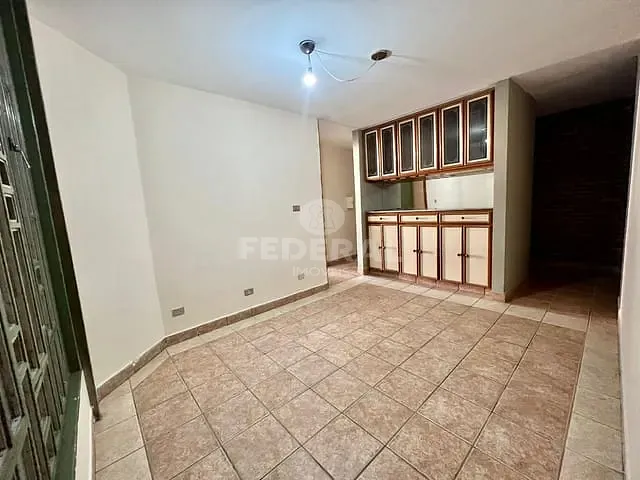 Casa com 280m² 3 quartos e 5 banheiros, para alugar, no bairro Jardim Goiás em Goiânia