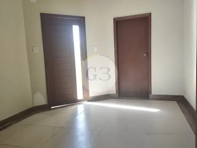 Casa com 300m² 2 quartos e 1 banheiro, para alugar, no bairro Areal em Pelotas