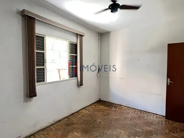 Casa 2 quartos e 2 banheiros, à venda, no bairro Vila Thais em Atibaia