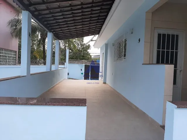 Casa 3 quartos e 2 banheiros, para alugar, no bairro Vargem Pequena em Rio de Janeiro