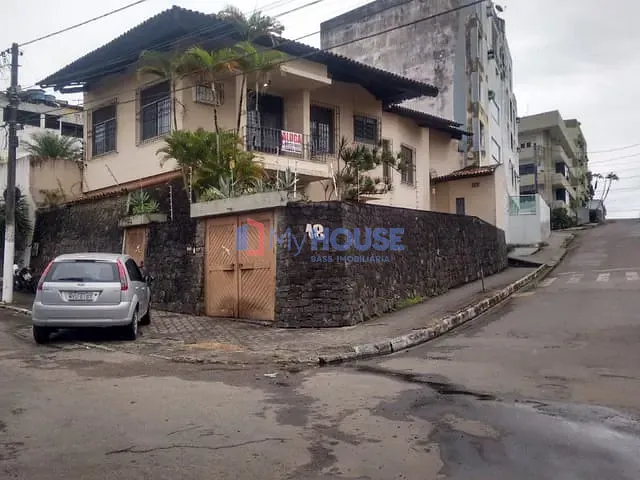 Casa com 200m² 3 quartos e 3 banheiros, à venda, no bairro Zildolândia em Itabuna