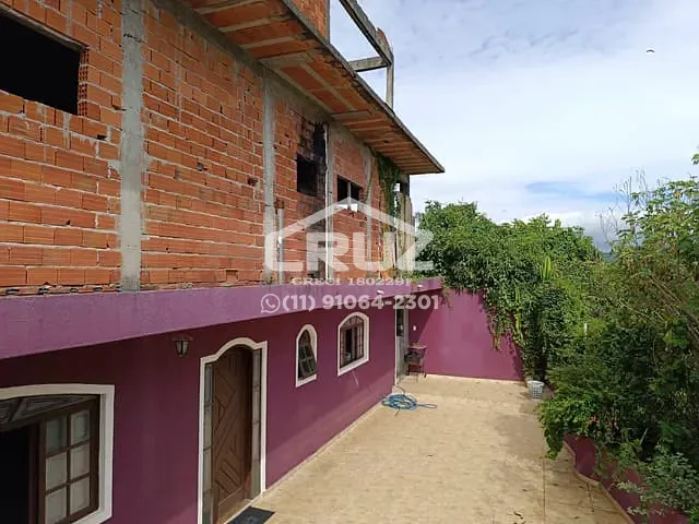 Casa com 180m² 2 quartos e 2 banheiros, à venda, no bairro Nova Era em Caieiras