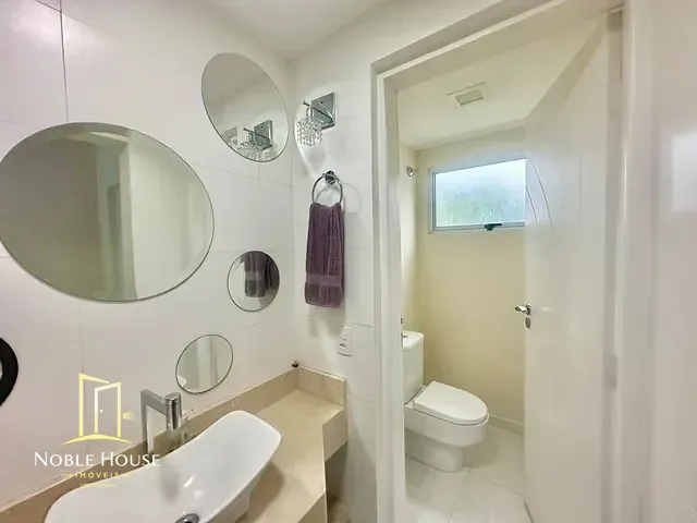 Casa com 360m² 4 quartos e 5 banheiros, à venda, no bairro Pinheirinho em Vinhedo