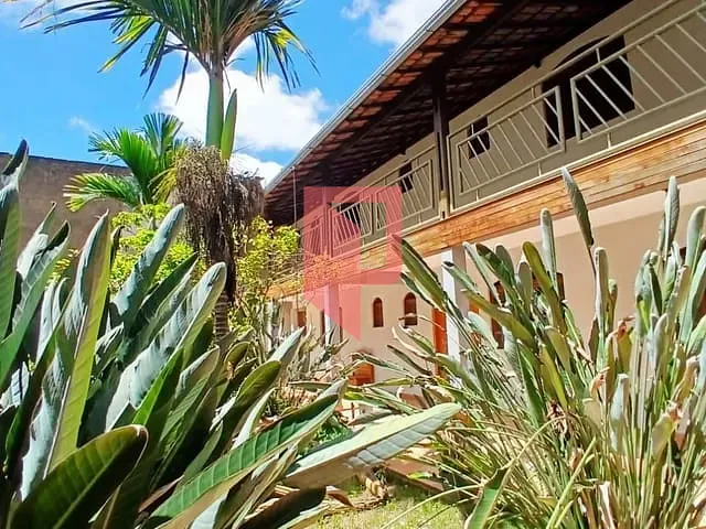 Casa com 370m² 6 quartos e 6 banheiros, à venda, no bairro Caiçaras em Belo Horizonte