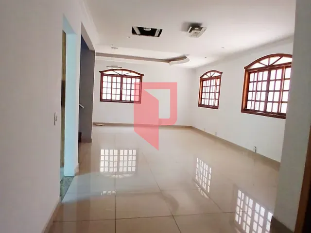 Casa com 370m² 6 quartos e 6 banheiros, à venda, no bairro Caiçaras em Belo Horizonte
