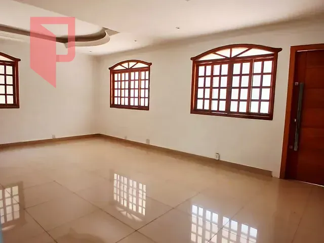 Casa com 370m² 6 quartos e 6 banheiros, à venda, no bairro Caiçaras em Belo Horizonte