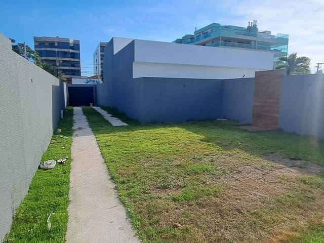 Casa 3 quartos e 3 banheiros, à venda, no bairro Extensão do Bosque em Rio das Ostras