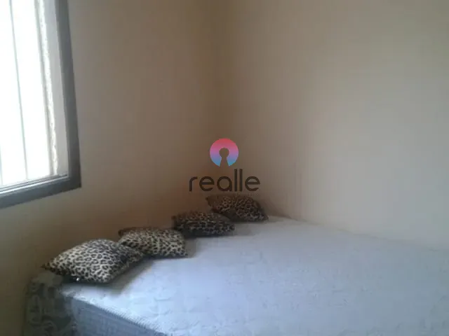 Casa 3 quartos e 1 banheiro, à venda, no bairro Jardim Alvorada em Belo Horizonte