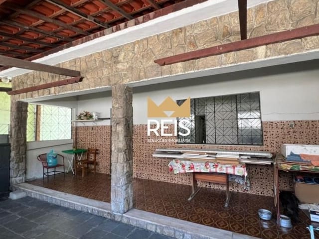 Casa com 312m² 3 quartos e 2 banheiros, à venda, no bairro Campo Grande em Rio de Janeiro
