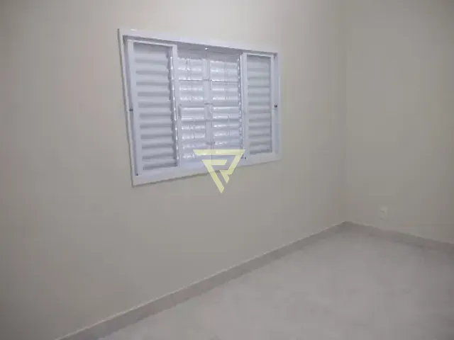 Casa com 200m² 3 quartos e 1 banheiro, à venda, no bairro Quintino Facci II em Ribeirão Preto