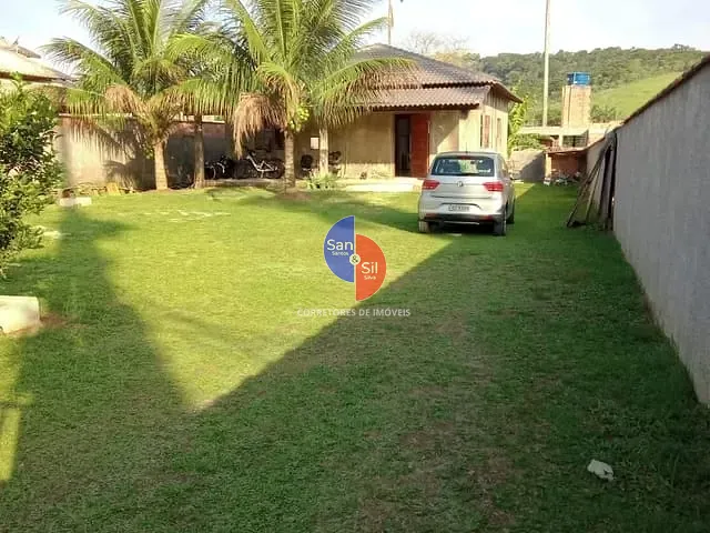 Casa com 700m² 2 quartos e 1 banheiro, à venda, no bairro Cotia em Guapimirim