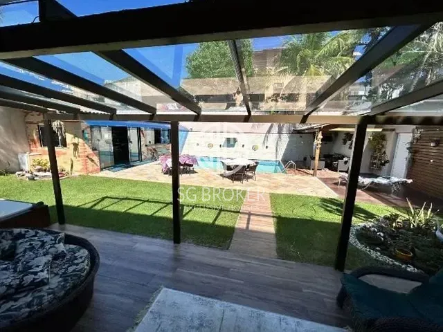 Casa 5 quartos e 7 banheiros, à venda, no bairro Barra da Tijuca em Rio de Janeiro
