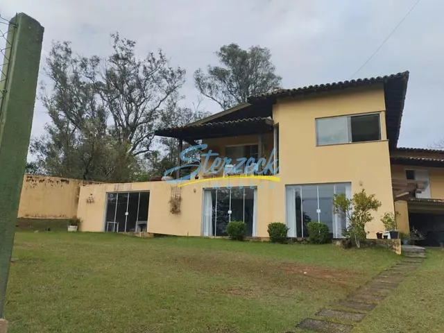 Casa com 1315m² 3 quartos e 4 banheiros, à venda, no bairro Chácaras Alpina em Valinhos