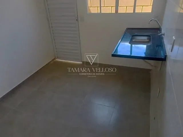 Casa 2 quartos e 2 banheiros, à venda, no bairro Vila São Paulo em Mogi das Cruzes
