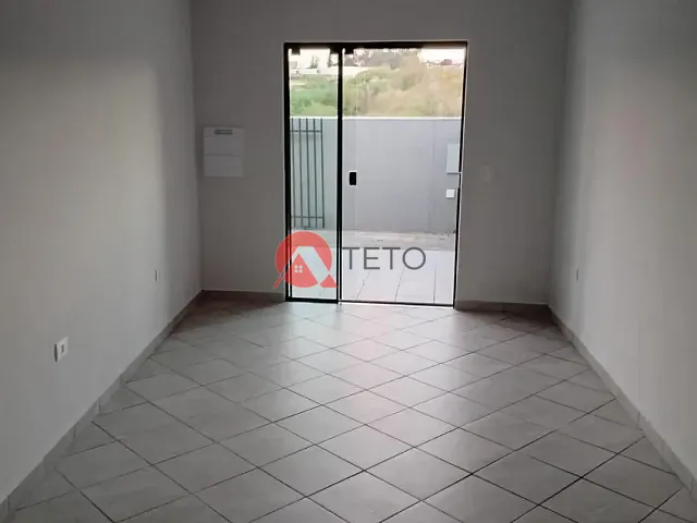 Casa 2 quartos e 1 banheiro, para alugar, no bairro Jd. America em Mandaguaçu