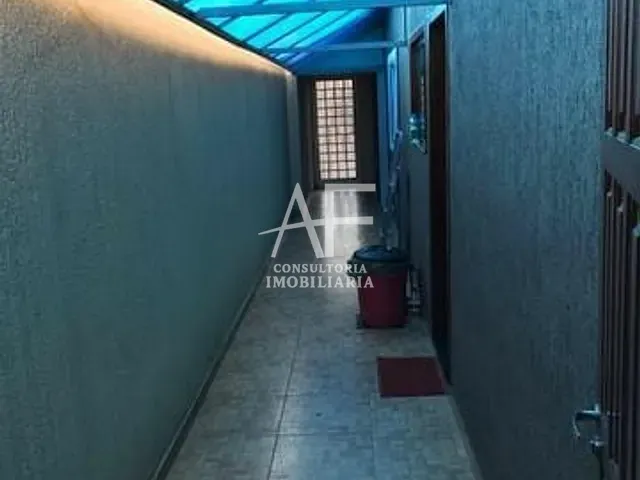 Casa com 328m² 3 quartos e 2 banheiros, à venda, no bairro Vila Areao em Taubaté