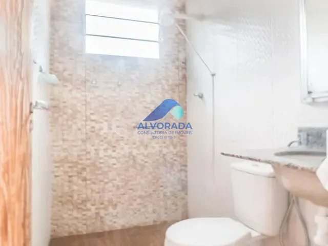 Casa com 450m² 5 quartos e 2 banheiros, à venda, no bairro Eugênio de Melo em São José dos Campos