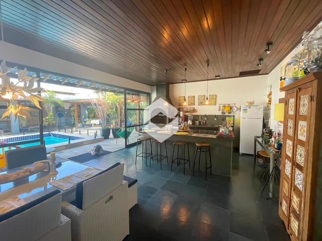 Casa com 600m² 5 quartos e 7 banheiros, à venda, no bairro Recreio dos Bandeirantes em Rio de Janeiro