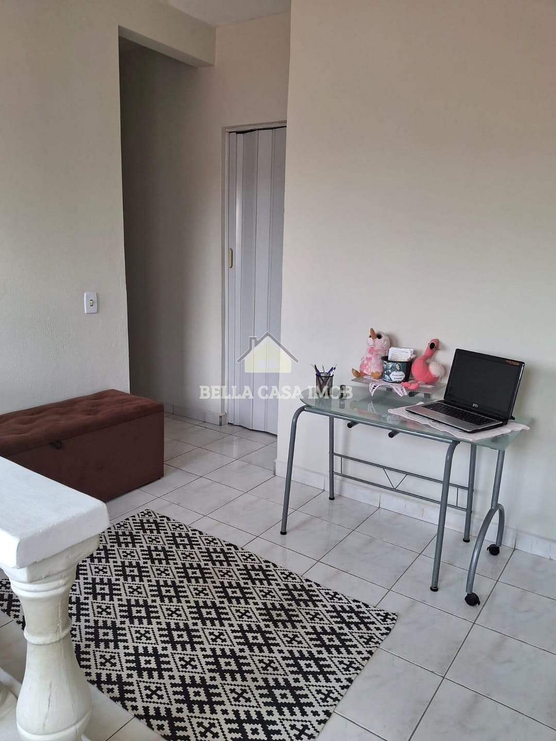 Casa à venda com 3 quartos, 225m² - Foto 2
