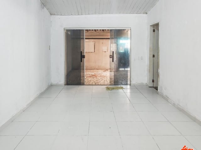 Casa 3 quartos e 1 banheiro, para alugar, no bairro COQUEIRO em Ananindeua
