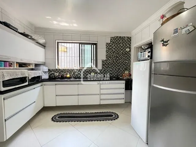 Casa com 300m² 3 quartos e 2 banheiros, à venda, no bairro Jardim Boa Esperança (Vicente de Carvalho) em Guarujá
