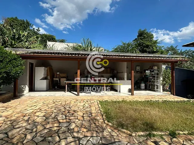 Casa com 720m² 5 quartos e 4 banheiros, à venda, no bairro Venda das Pedras em Itaboraí