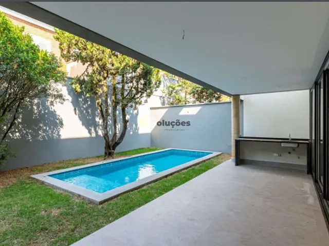 Casa 4 quartos e 6 banheiros, à venda, no bairro Santo Amaro em São Paulo