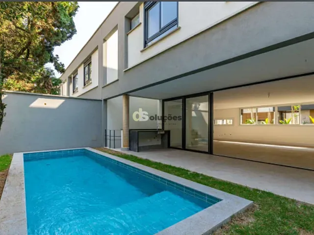 Casa 4 quartos e 6 banheiros, à venda, no bairro Santo Amaro em São Paulo